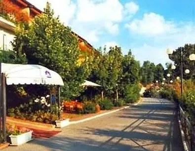 Western Salicone Hotel 3*
