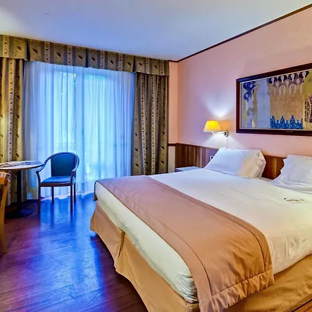 Western Salicone Hotel 3*